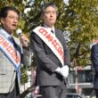 訴える田村比例候補と（右へ）山下、山添の各氏＝４日、大分市
