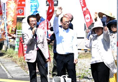 訴える（左から）田村、高崎、東の各氏＝５月１０日、熊本県菊池市